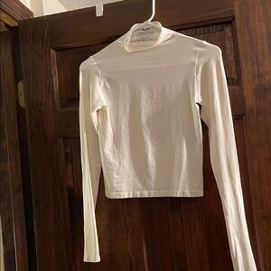 SKIMS Cream Long Sleeve Top NWT